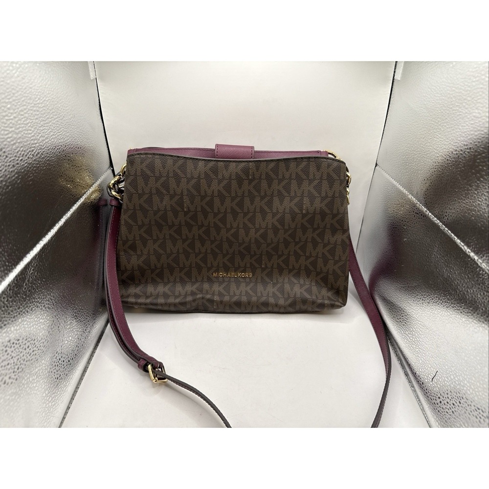 Michael Kors Jet Set Travel Signature Medium Messenger Bag Brown Purple Gold